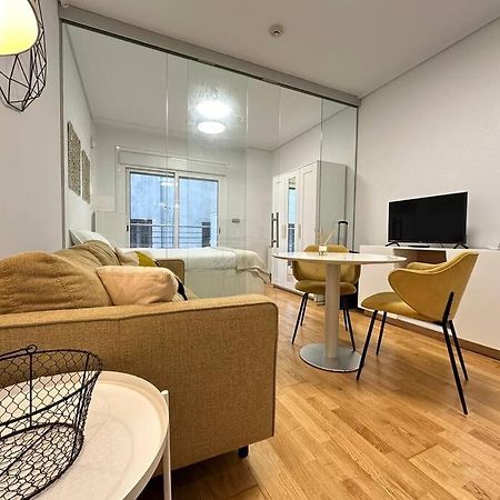 Comodo Apartamento Centro Vigo Bagian luar foto